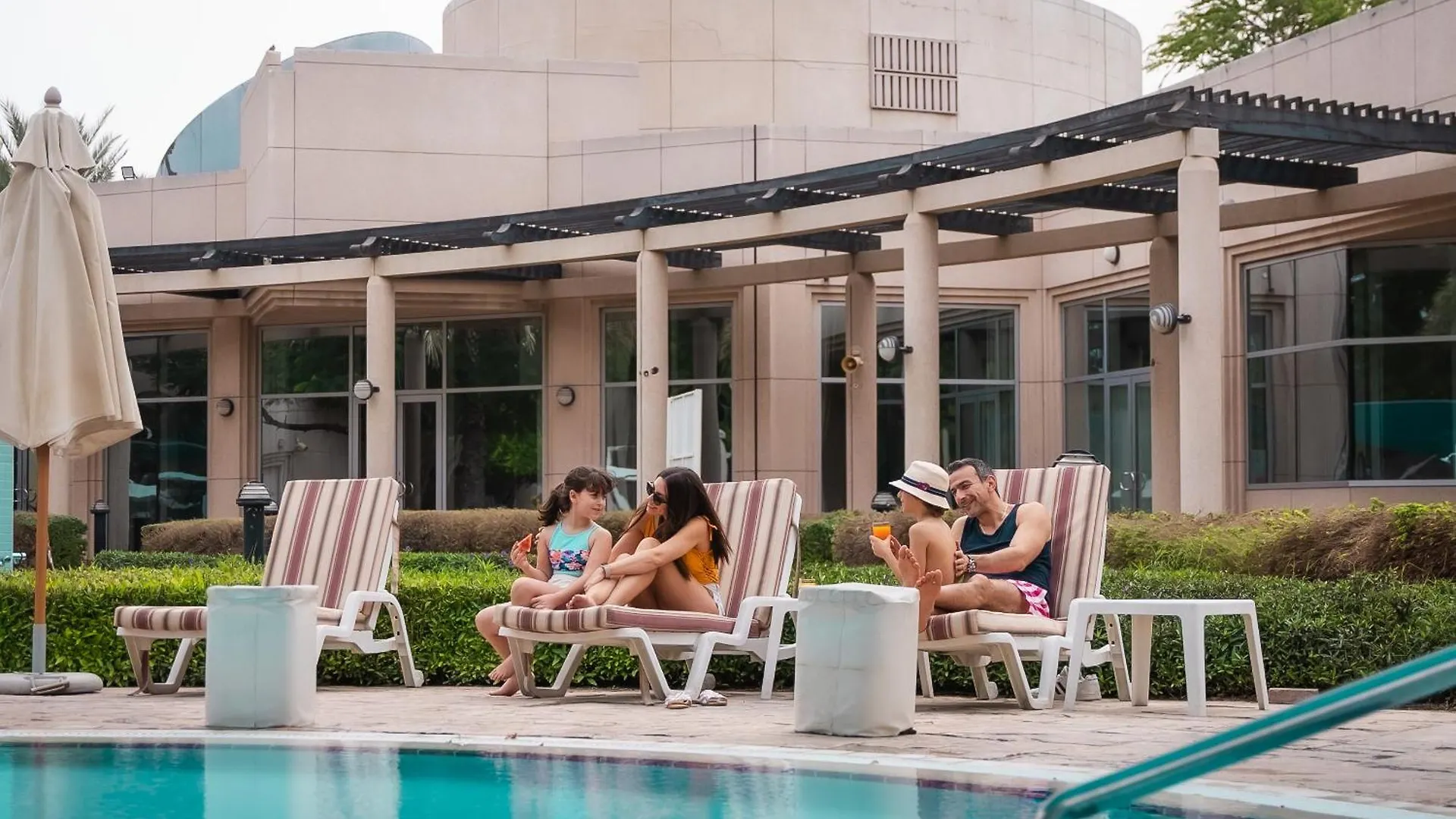 Estay Hotel